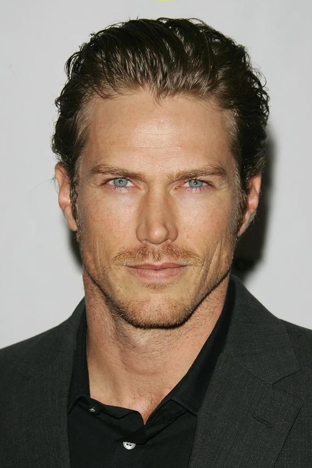 Jason Lewis की तस्वीर