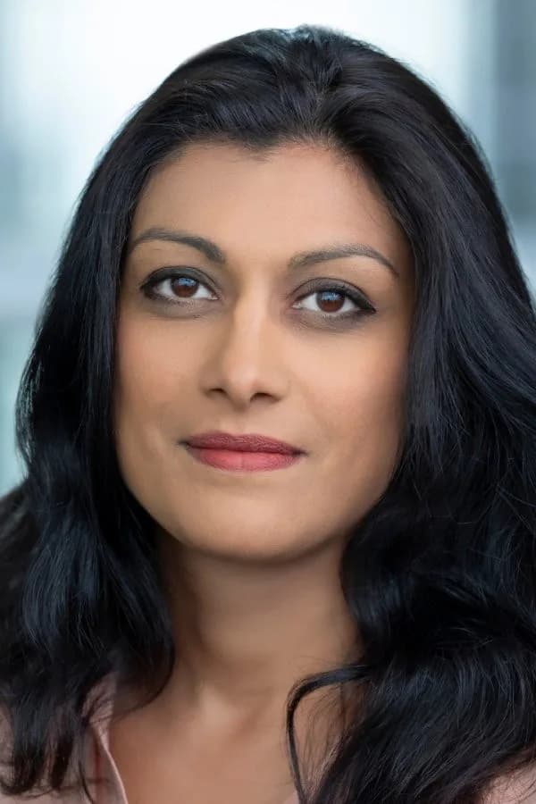 Anushka Asthana photo
