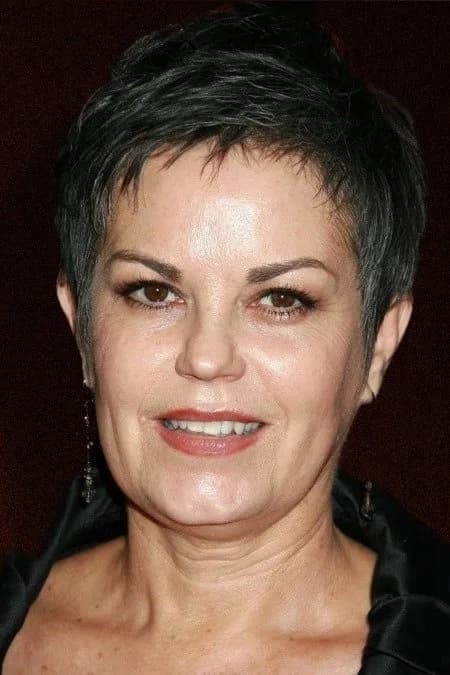 Nancy Oliver photo
