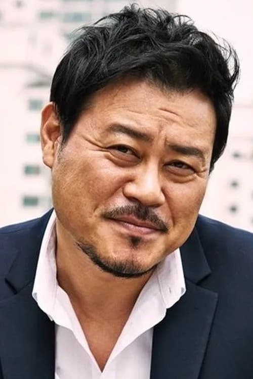 Ji Dae-han photo