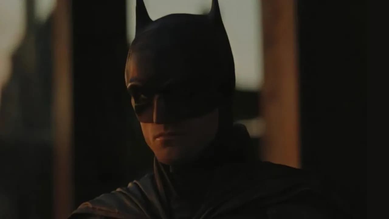 Robert Pattinson teases the Batman sequel
