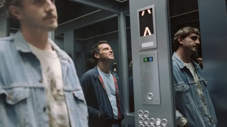 Banner for Todos somos extraños