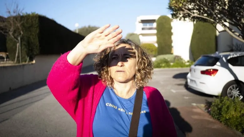 Banner for Tu m'entends ? Tu m'écoutes ?