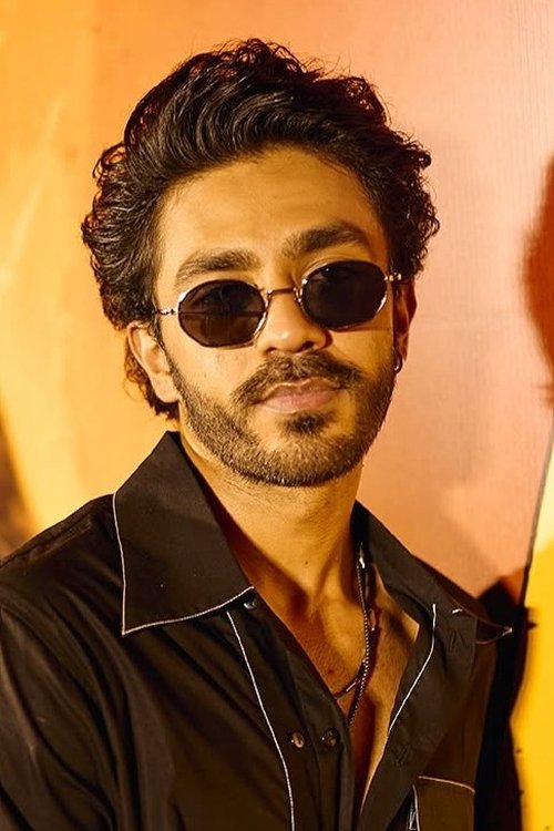 Photo of Aaishvary Thackeray