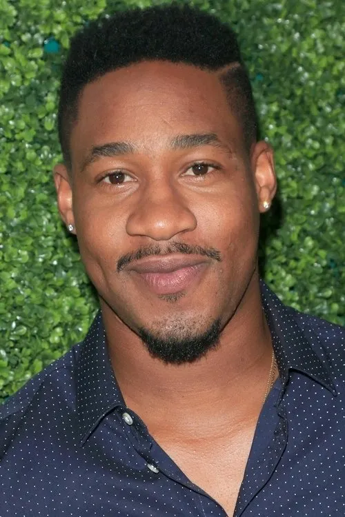 Profile photo of Aaron Jennings