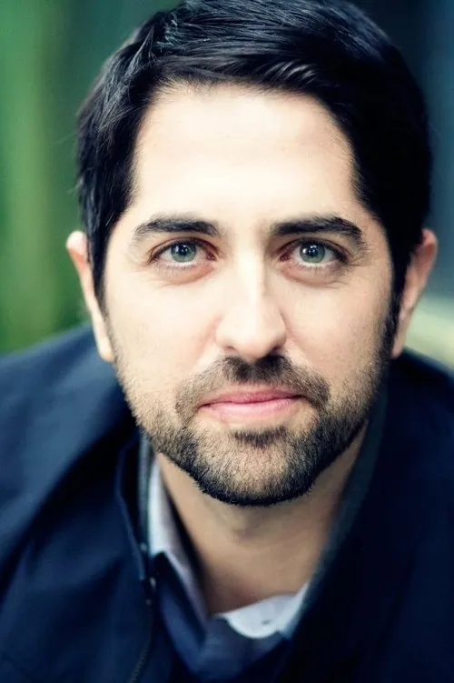 Photo of Adam Saunders