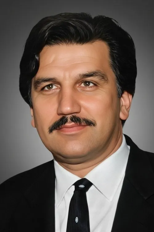 Photo of Ahmet Tarık Tekçe
