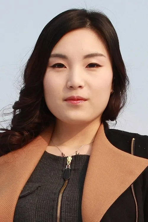 Profile photo of Ahn Ye-rin