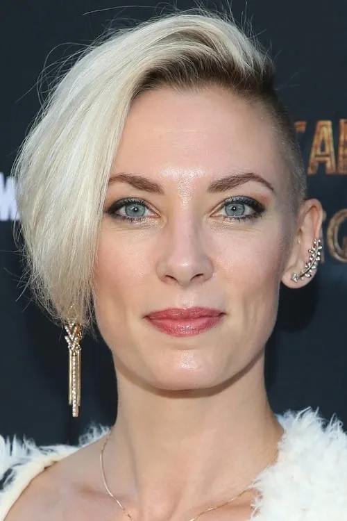 Photo of Aimee Stolte