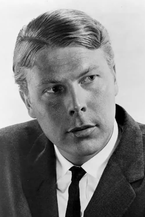 Photo of Albert Salmi