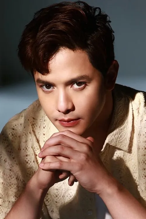 Profile photo of Alden Richards