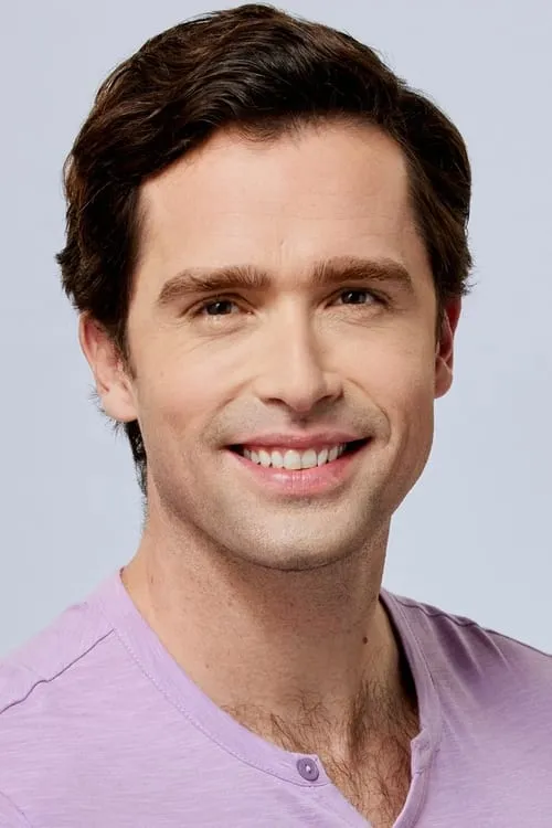 Photo of Alec Santos