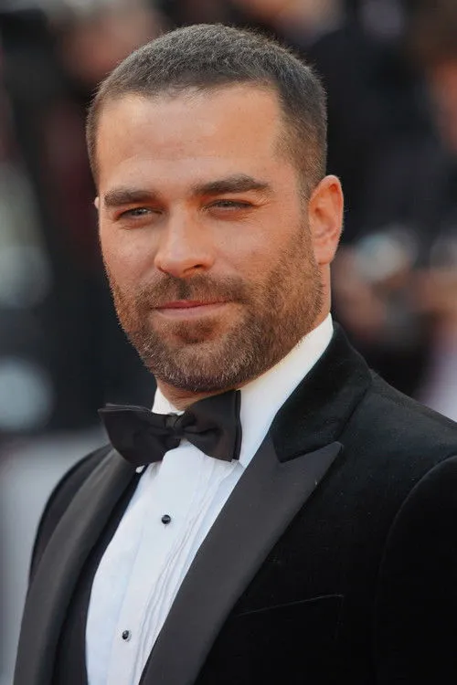 Photo of Alejandro Nones