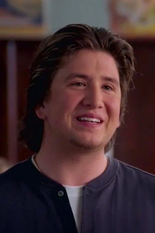 Profile photo of Alejandro Rae