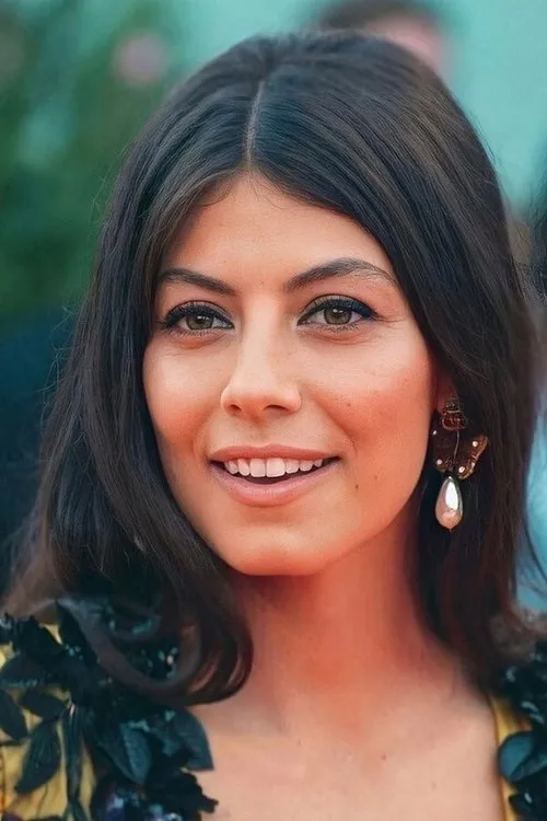 Profile photo of Alessandra Mastronardi