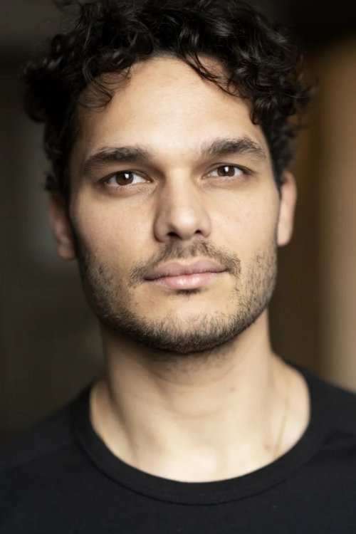 Photo of Alexander Mayah Larsen