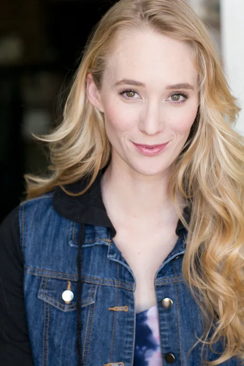 Profile photo of Alina Patra