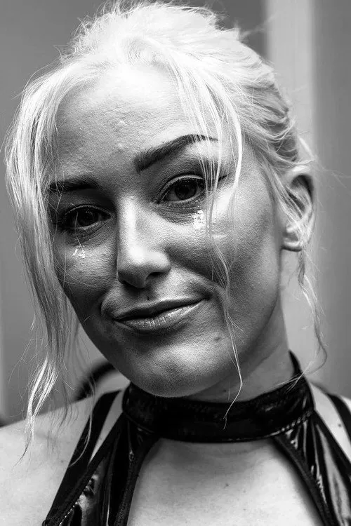 Photo of Allison Woodard