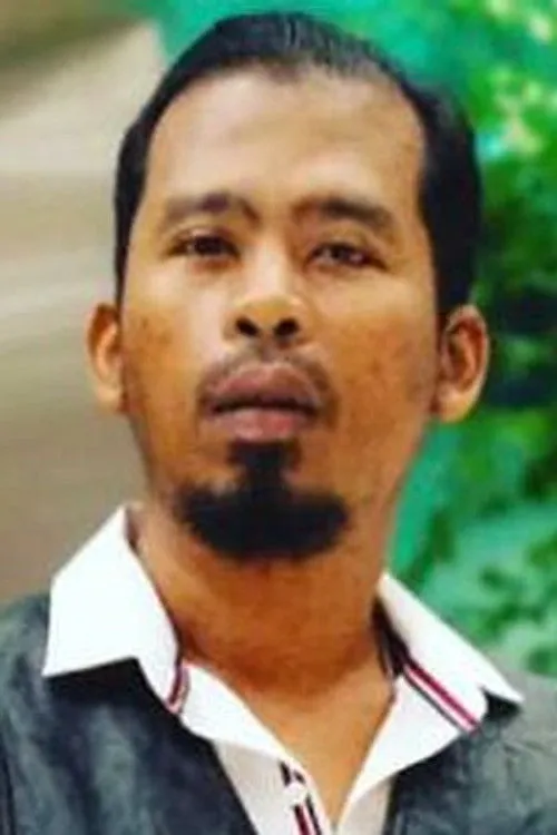 Photo of Along Eyzendy