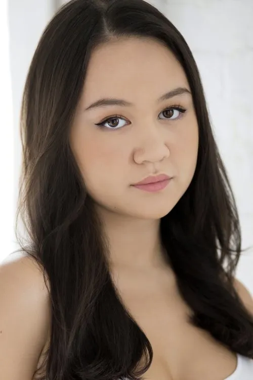 Profile photo of Amalia Yoo