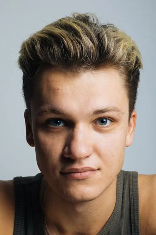 Photo of Amaury Foucher