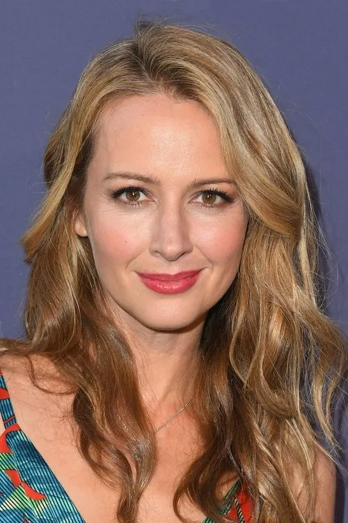 Photo of Amy Acker