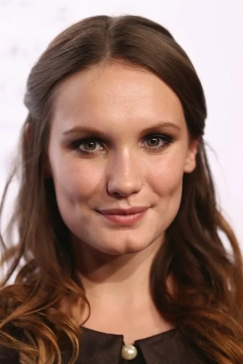 Photo of Ana Girardot