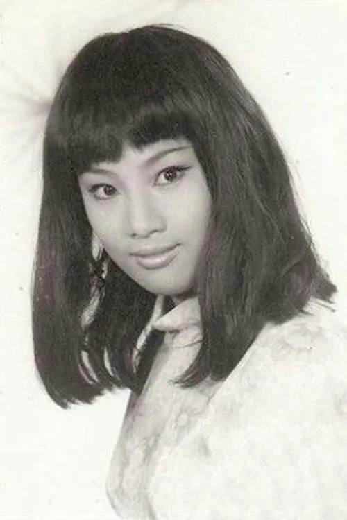 Photo of Angela Mao Ying