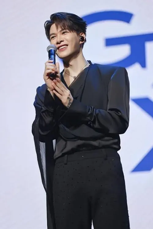 Photo of Anh Tú Atus