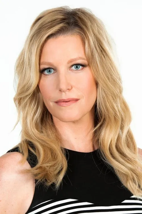 Photo of Anna Gunn