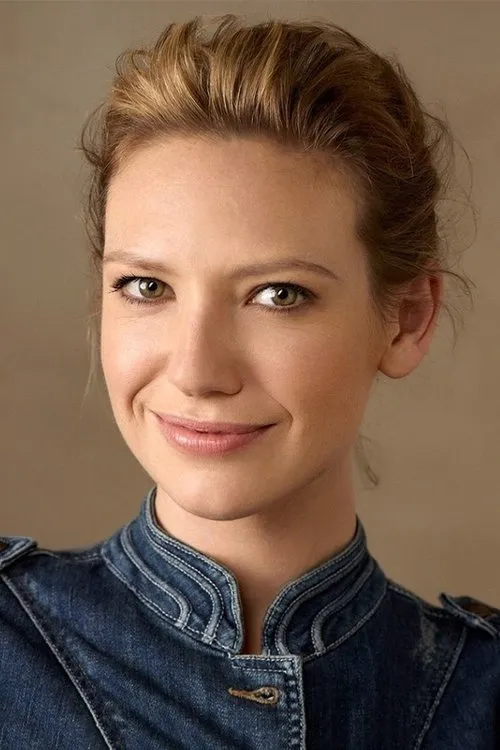 Photo of Anna Torv