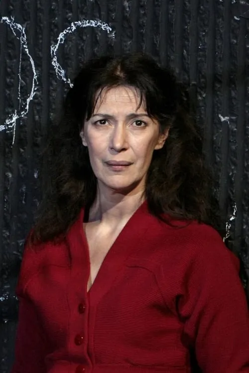 Photo of Anne Alvaro