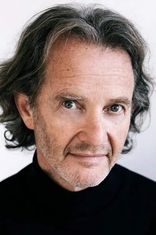 Photo of Anton Lesser