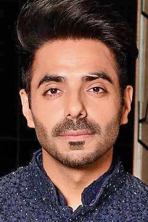 Photo of Aparshakti Khurana