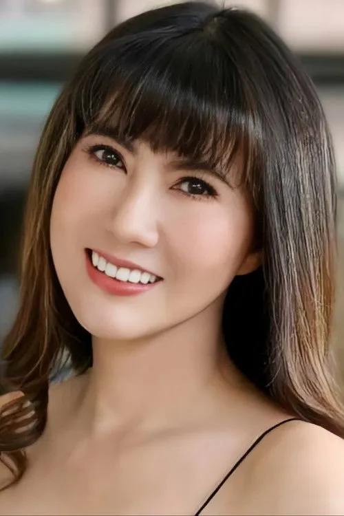 Photo of Apiradee Pawaputanon