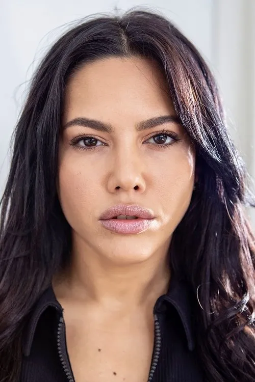 Photo of Apolonia Lapiedra
