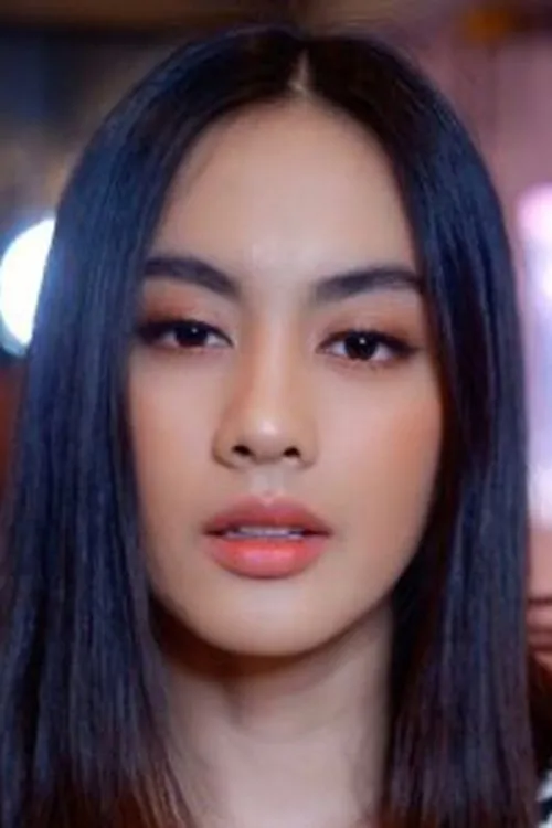Photo of Areeya Pholphutrakul