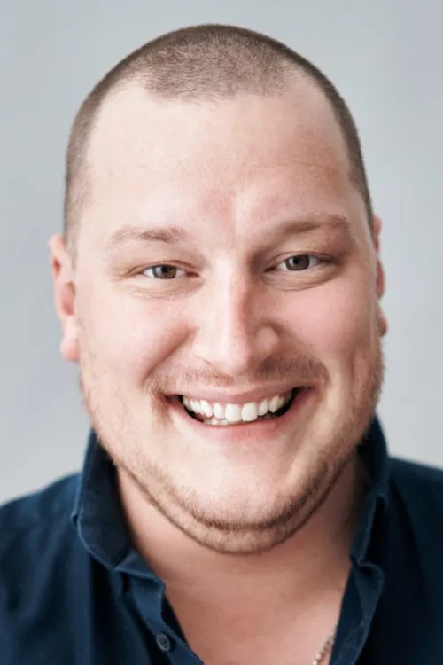 Photo of Ari Alexander