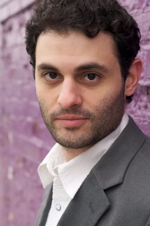 Profile photo of Arian Moayed