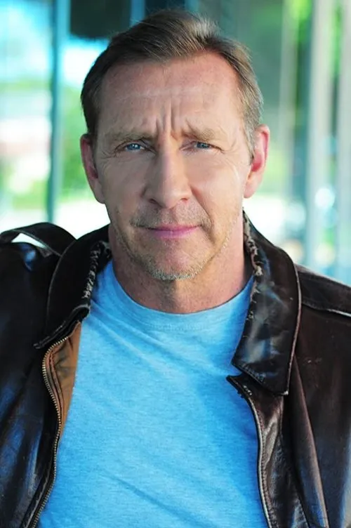 Profile photo of Arthur Senzy