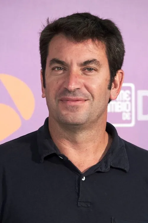 Profile photo of Arturo Valls
