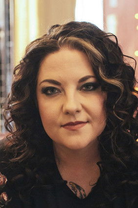 Photo of Ashley McBryde