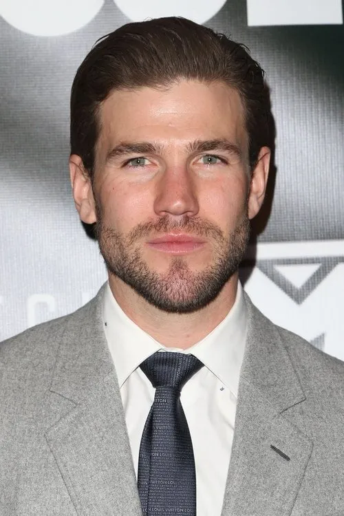 Profile photo of Austin Stowell