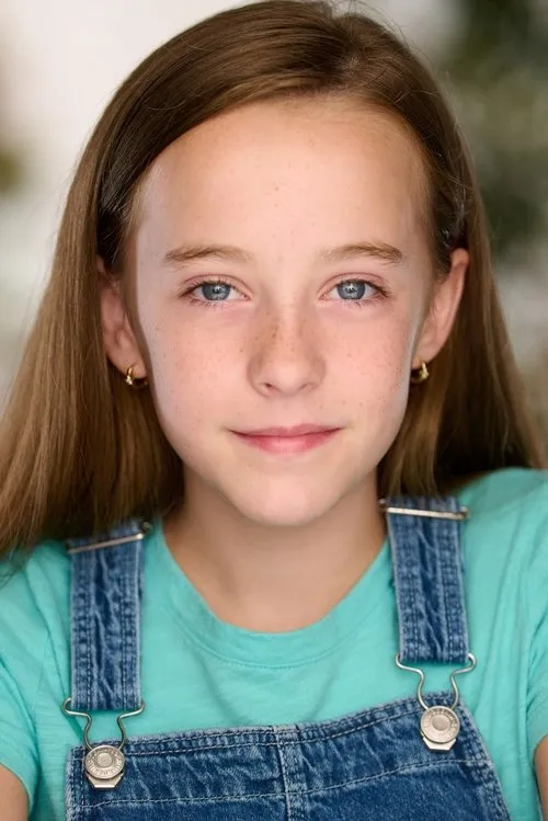 Profile photo of Ava Weiss