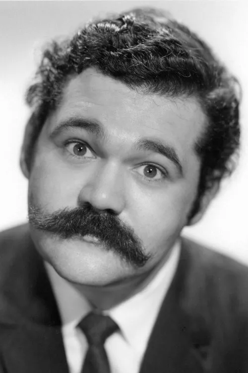 Profile photo of Avery Schreiber