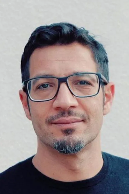 Profile photo of Ayhan Sahin