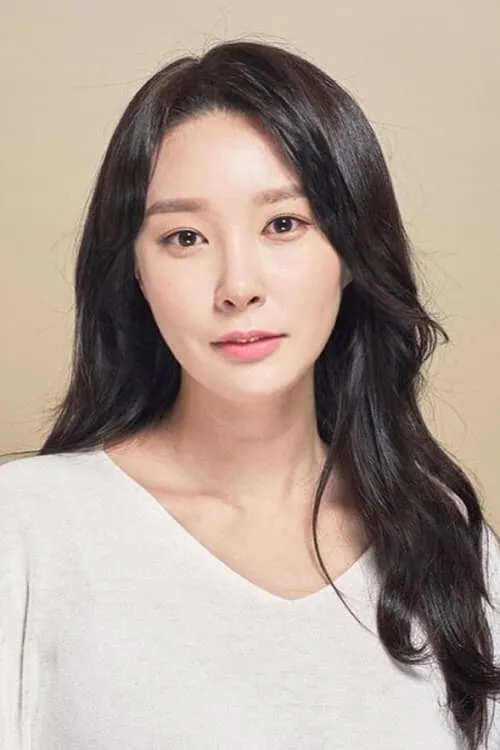 Profile photo of Bae Jin-ah