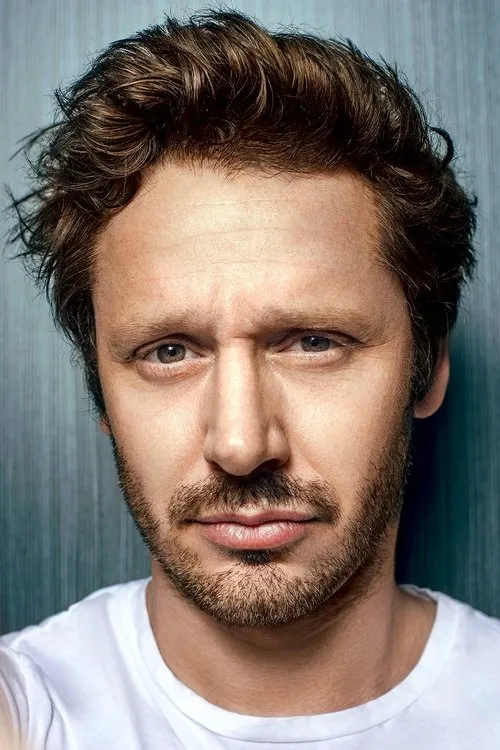 Photo of Benjamín Vicuña