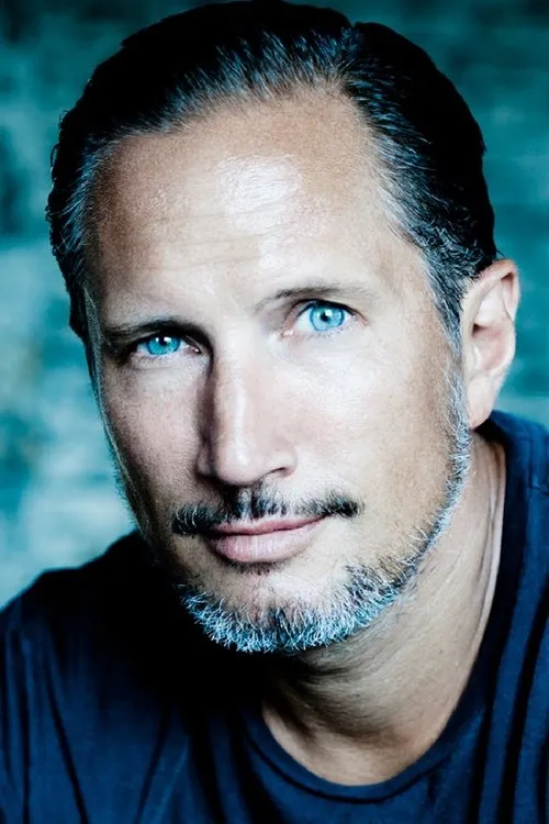 Profile photo of Benno Fürmann