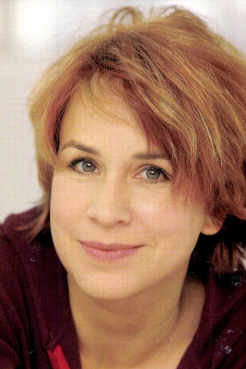 Photo of Bettina Kupfer